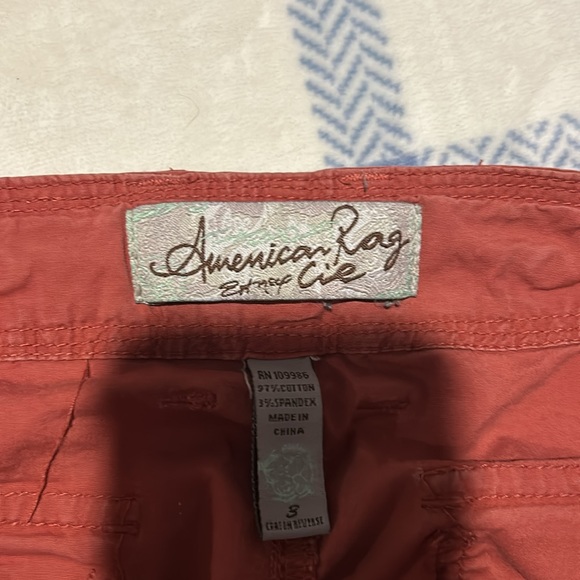 American Rag Cie cargo pants maroon color - Picture 7 of 7